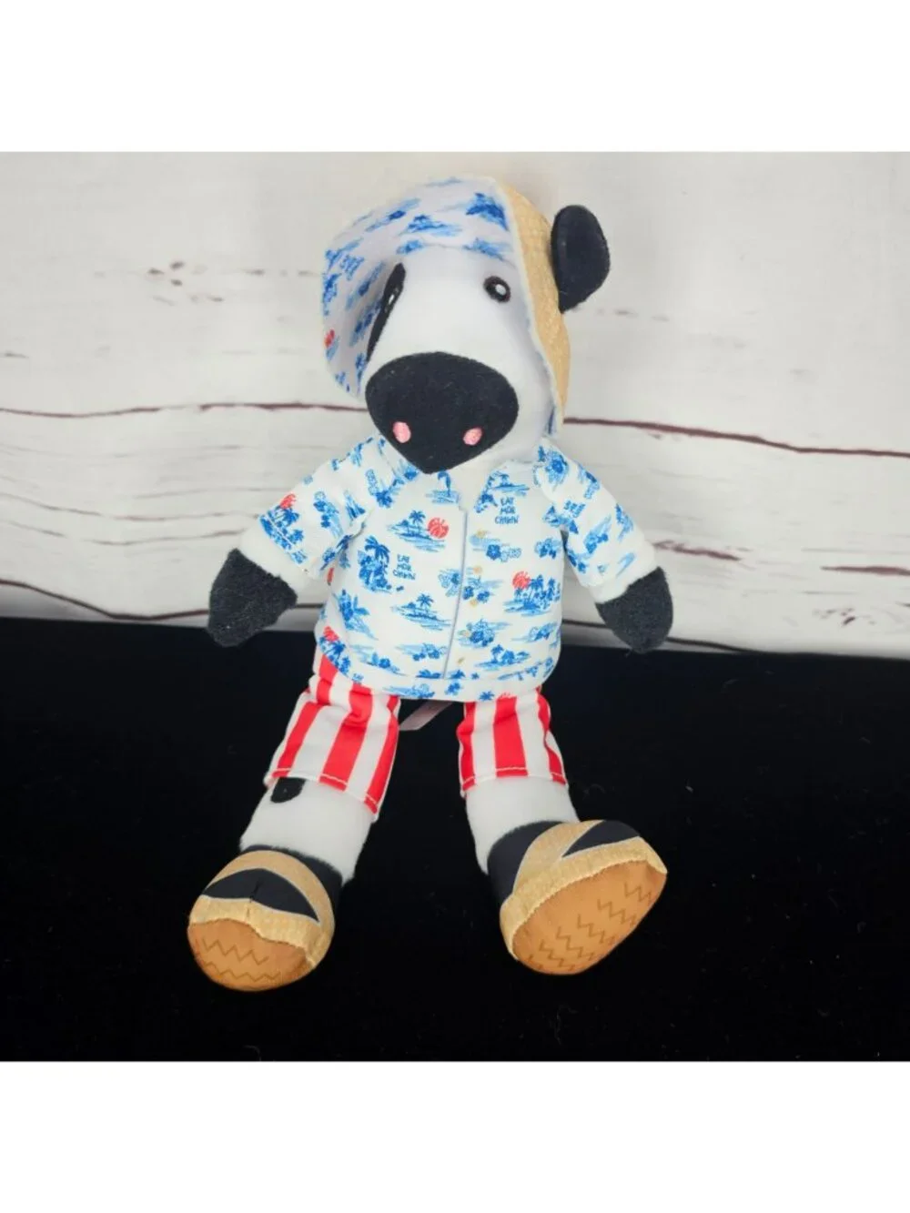 Chick Fil A Cabana Cow Stuffed Animal Hawaiian Shirt Straw Hat Red/White Striped
